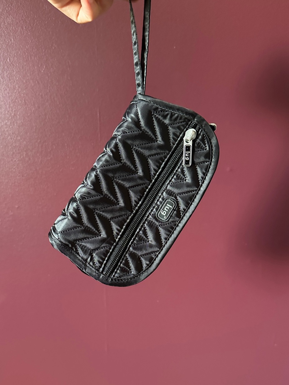 Lug Black Quilted Nylon Wristlet Zip Pouch Multi Compartment Organizer Wallet